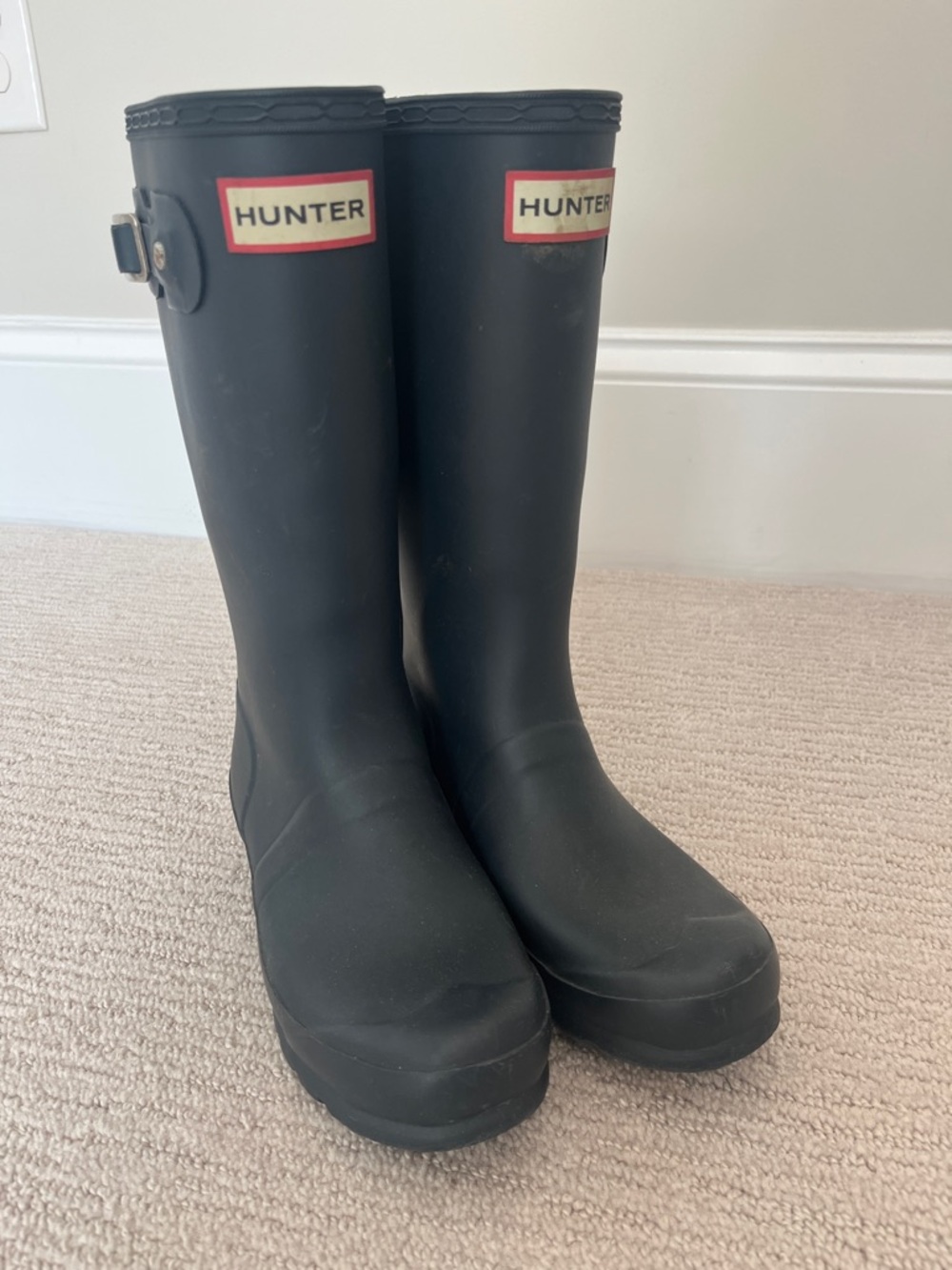Hunter Black Tall Waterproof Rubber Boots